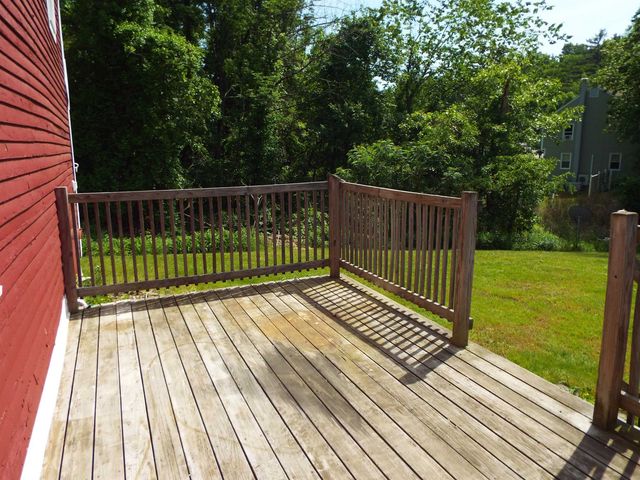 93 Gulf Road, Derry, NH 03038