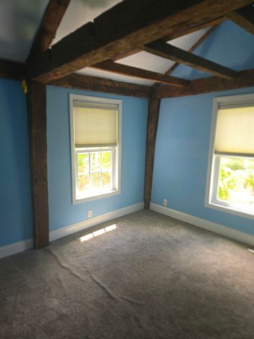 93 Gulf Road, Derry, NH 03038