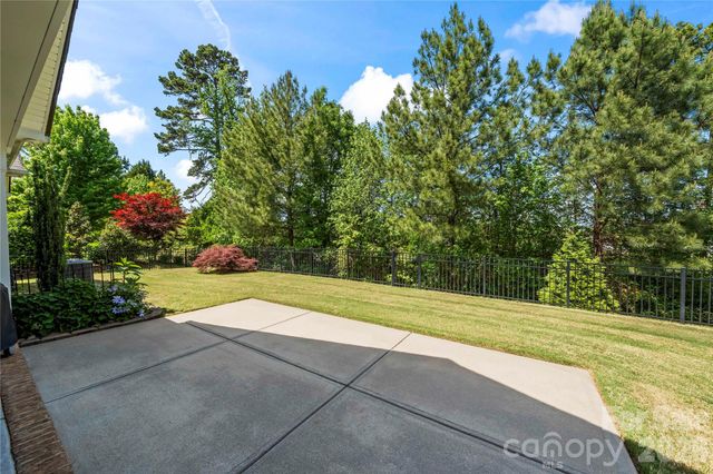 13127 Union Square Drive, Huntersville, NC 28078