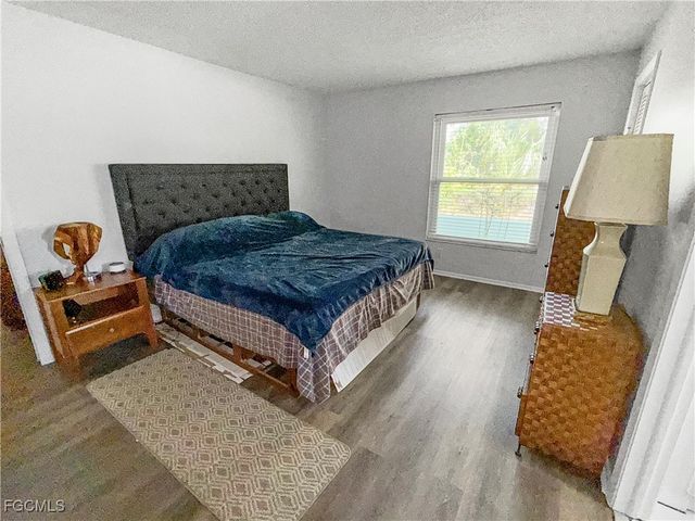 3510 SE 2nd AVE, Cape Coral, FL 33904