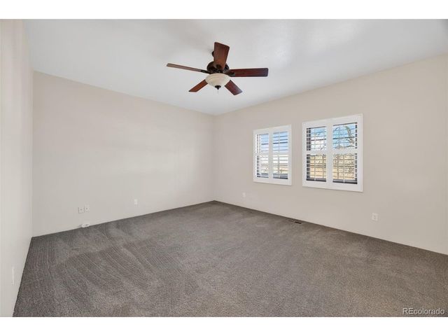 4250 S Olive St 111, Denver, CO 80237