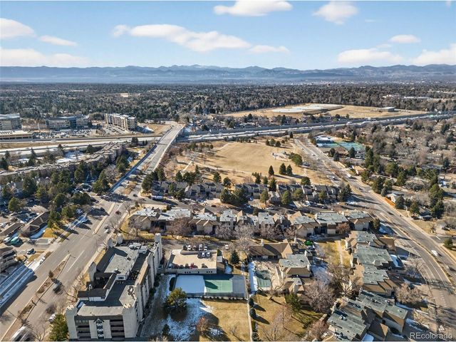 4250 S Olive St 111, Denver, CO 80237