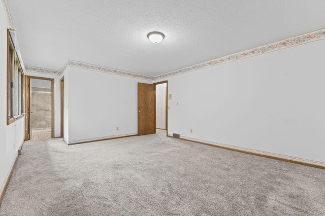 12083 Dogwood Street NW, Coon Rapids, MN 55448