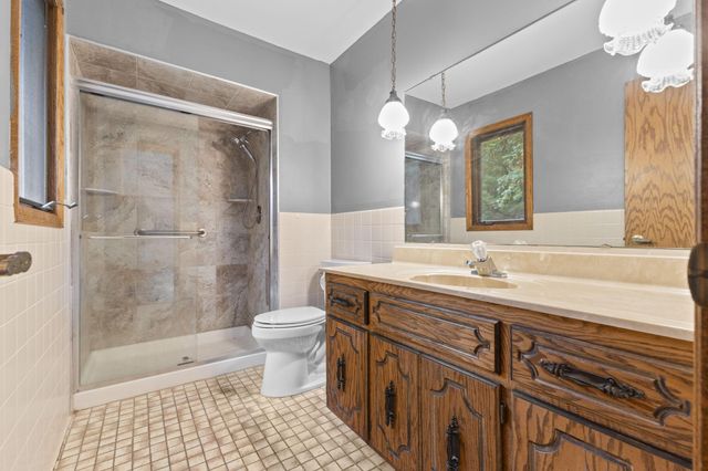 12083 Dogwood Street NW, Coon Rapids, MN 55448