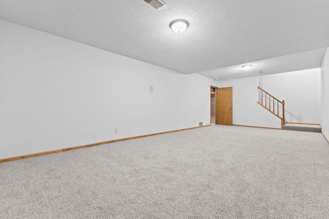 12083 Dogwood Street NW, Coon Rapids, MN 55448