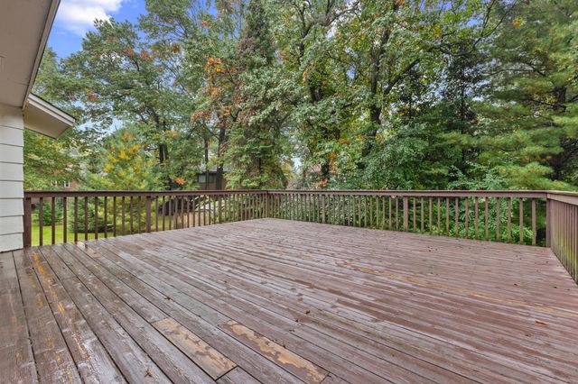 12083 Dogwood Street NW, Coon Rapids, MN 55448