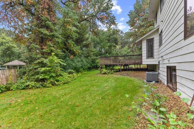 12083 Dogwood Street NW, Coon Rapids, MN 55448