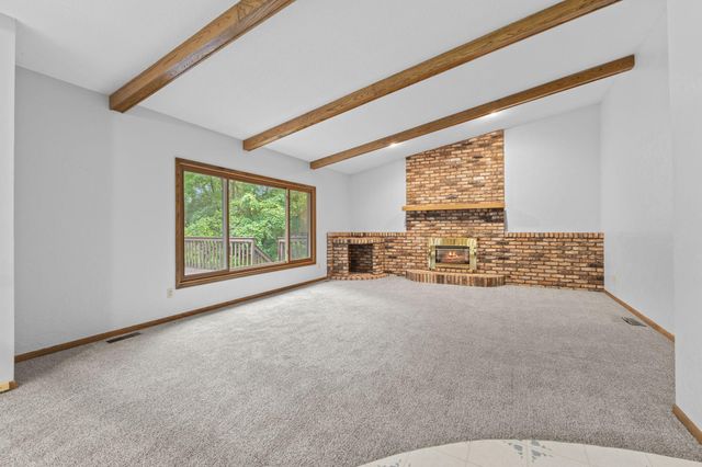 12083 Dogwood Street NW, Coon Rapids, MN 55448