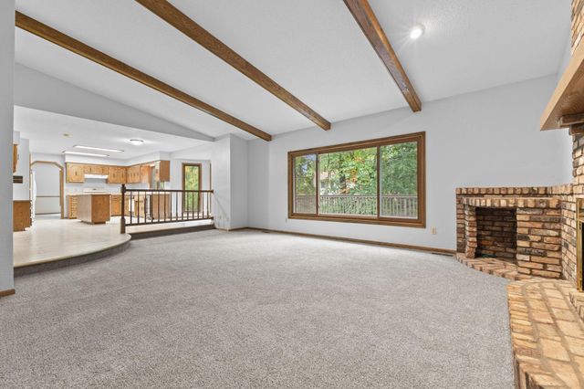 12083 Dogwood Street NW, Coon Rapids, MN 55448