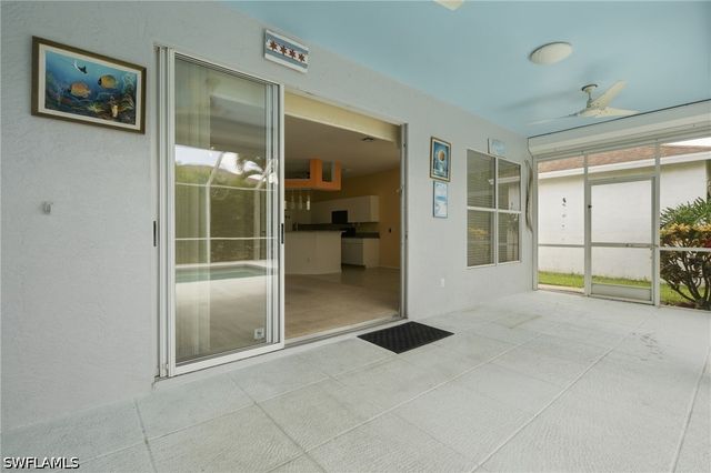 295 Stanhope CIR, Naples, FL 34104