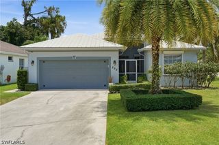 295 Stanhope CIR, Naples, FL 34104
