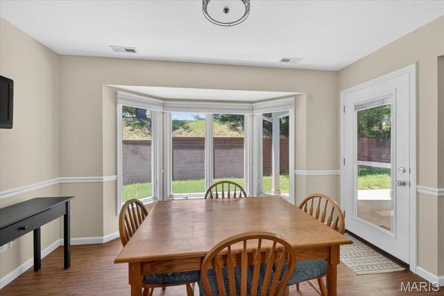 3016 Devilla Trail 23A, St Charles, MO 63301