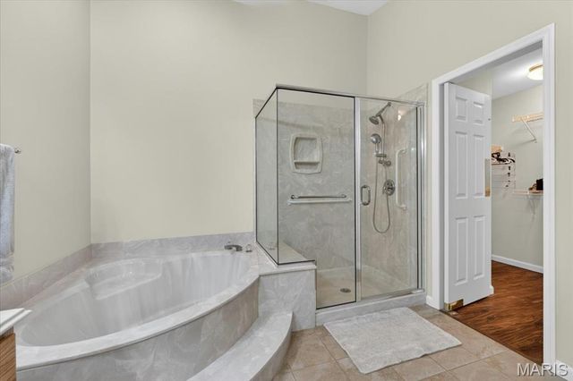 3016 Devilla Trail 23A, St Charles, MO 63301