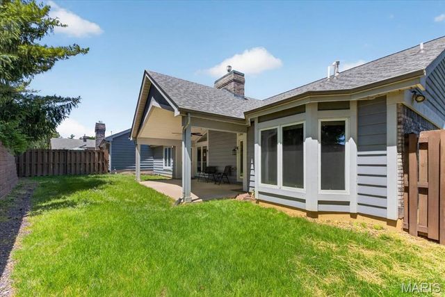 3016 Devilla Trail 23A, St Charles, MO 63301