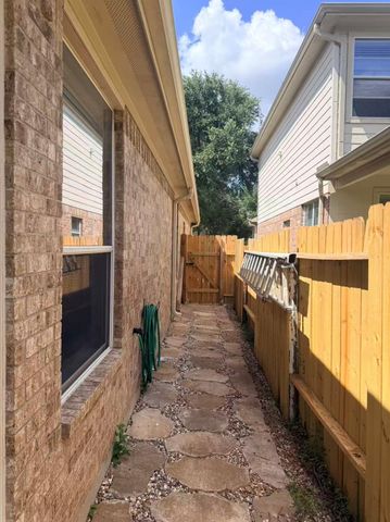 26327 Whittmore Fields Drive, Katy, TX 77494