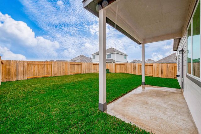 811 Gavin Walker Drive, Rosharon, TX 77583