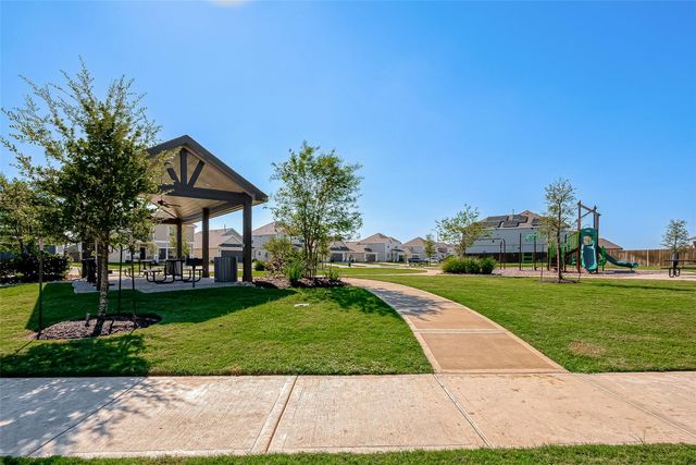 811 Gavin Walker Drive, Rosharon, TX 77583