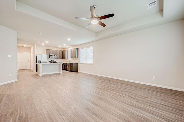 811 Gavin Walker Drive, Rosharon, TX 77583