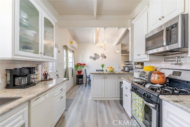 1432 W Avenue H15, Lancaster, CA 93534