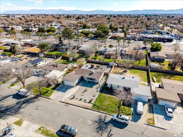 1432 W Avenue H15, Lancaster, CA 93534