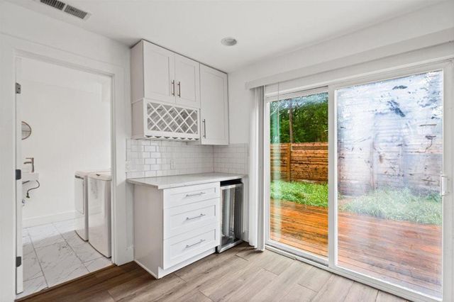 6401 Chimney Creek CIR A, Austin, TX 78723