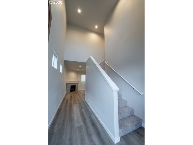 10495 Se HERITAGE Rd, Happy Valley, OR 97086