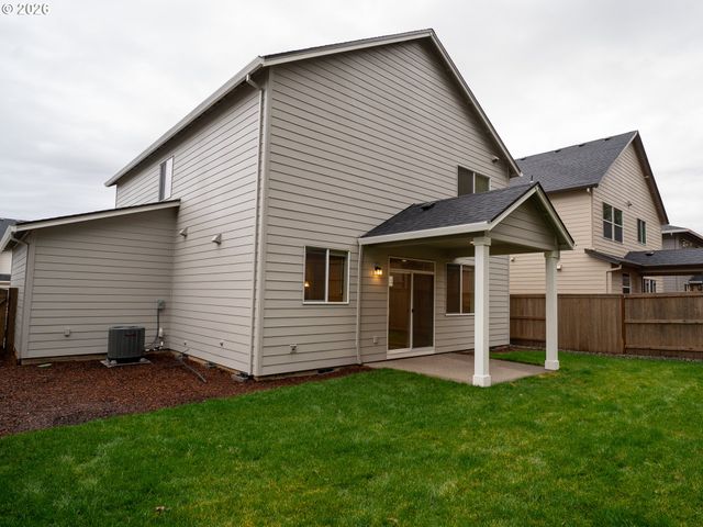 10495 Se HERITAGE Rd, Happy Valley, OR 97086