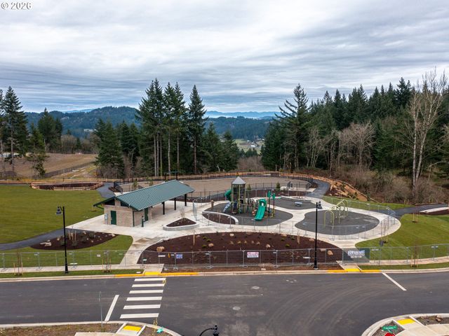 10495 Se HERITAGE Rd, Happy Valley, OR 97086