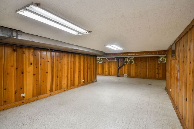 35W486 Fox River Drive, St. Charles, IL 60174