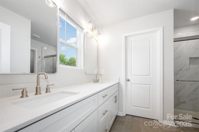 1209 Cathey Road, Charlotte, NC 28214