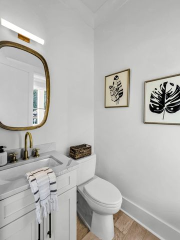 546 Center Street, Mount Pleasant, SC 29464