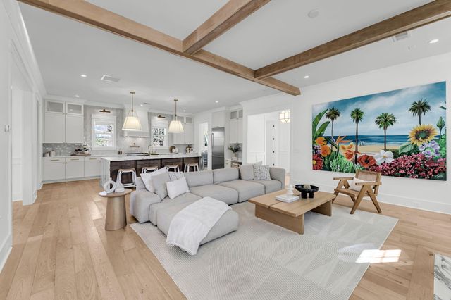 546 Center Street, Mount Pleasant, SC 29464