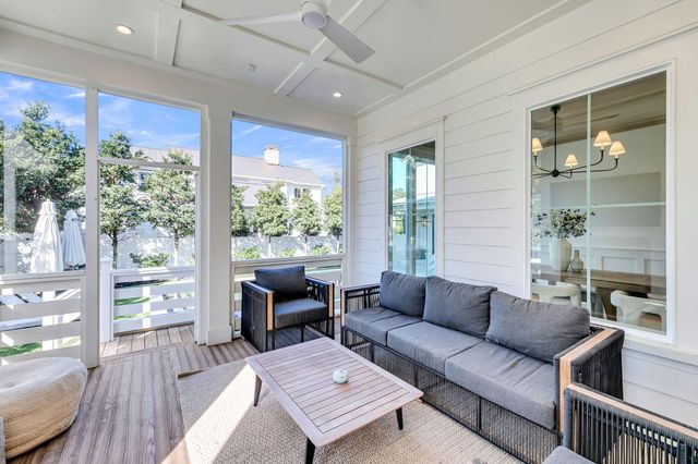 546 Center Street, Mount Pleasant, SC 29464