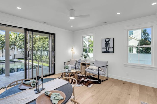 546 Center Street, Mount Pleasant, SC 29464