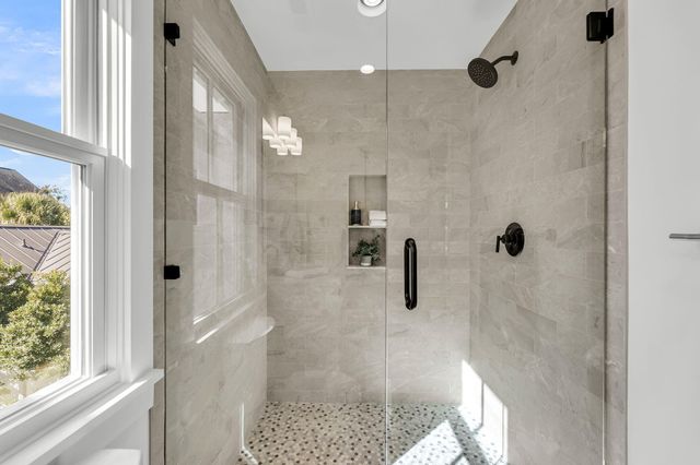 546 Center Street, Mount Pleasant, SC 29464