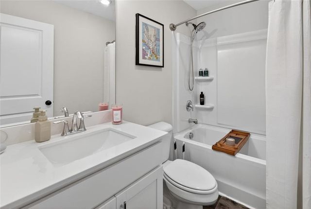 2995 EDGEMONT SW Lane, Marietta, GA 30008