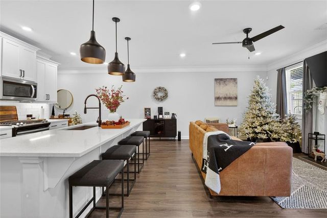 2995 EDGEMONT SW Lane, Marietta, GA 30008