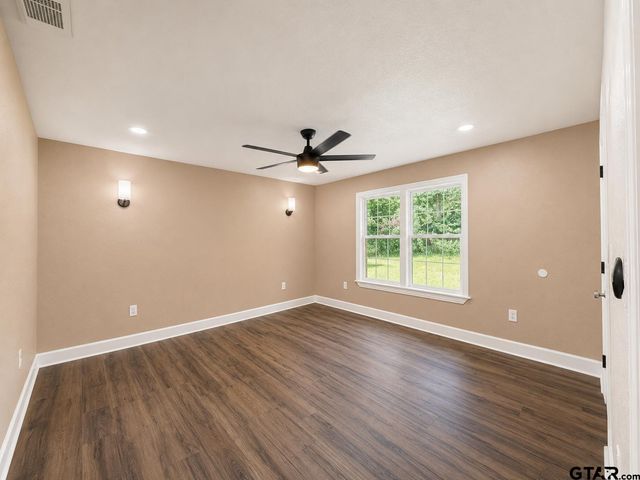 2216 N Ross, Tyler, TX 75702
