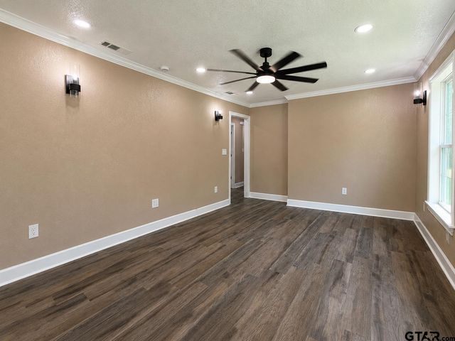 2216 N Ross, Tyler, TX 75702