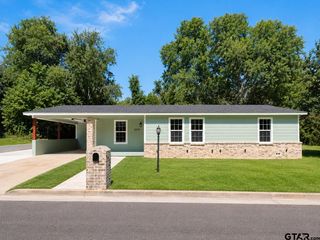 2216 N Ross, Tyler, TX 75702