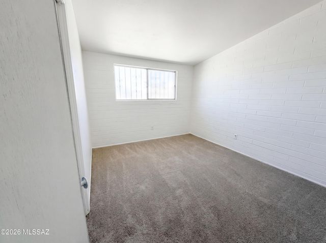 1133 W Edgewater Drive, Tucson, AZ 85704