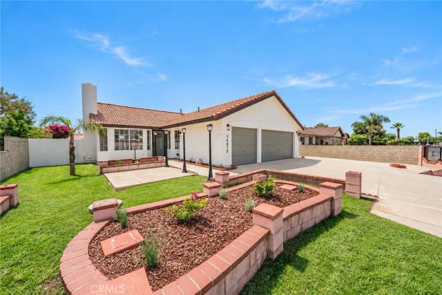 14815 Hibiscus, Fontana, CA 92335