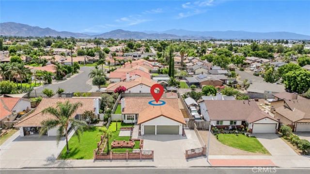 14815 Hibiscus, Fontana, CA 92335