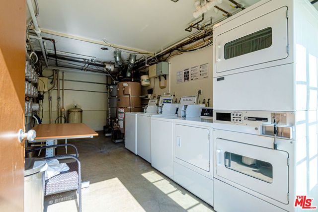 8130 Norton Avenue, Los Angeles, CA 90046