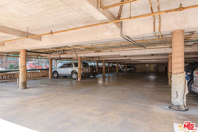 8130 Norton Avenue, Los Angeles, CA 90046
