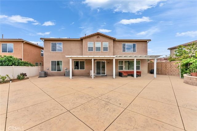7252 Berry Creek Street, Eastvale, CA 92880