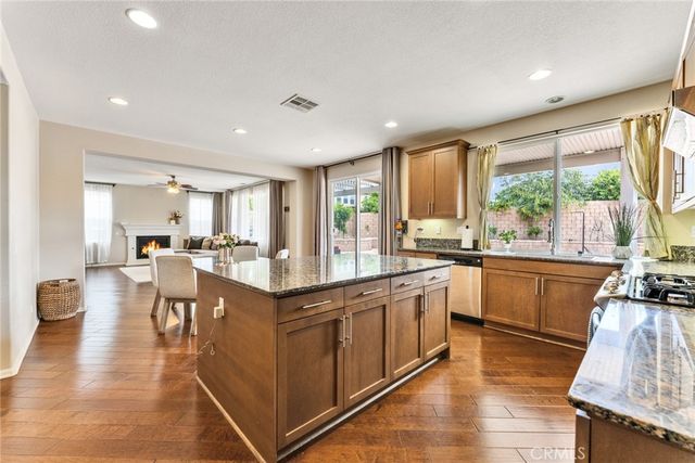 7252 Berry Creek Street, Eastvale, CA 92880