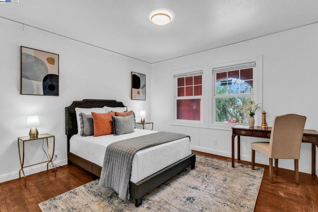 1128 Delaware St, Berkeley, CA 94702