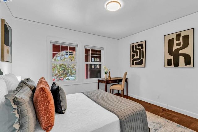 1128 Delaware St, Berkeley, CA 94702