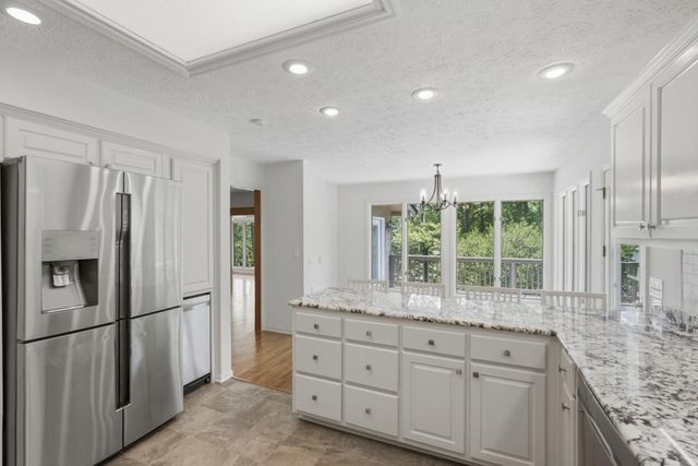 1052 Lakemont Drive, Gainesville, GA 30501